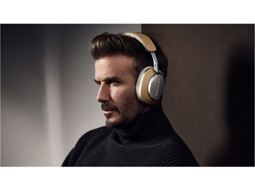Bowers & Wilkins Px8